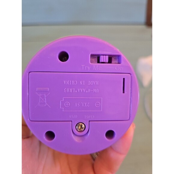 Vintage Fisher Price Lantern Light Up Camping Toy 1997 Light Works No Sound - Picture 8 of 8